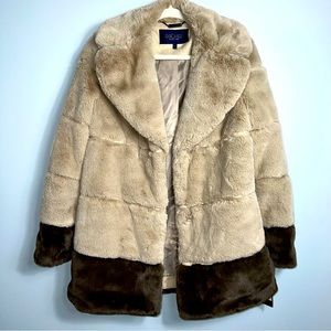 Rachel Roy Sz S Two Tome Color block Faux Fur Jacket Coat Vegan Beige Brown Tan